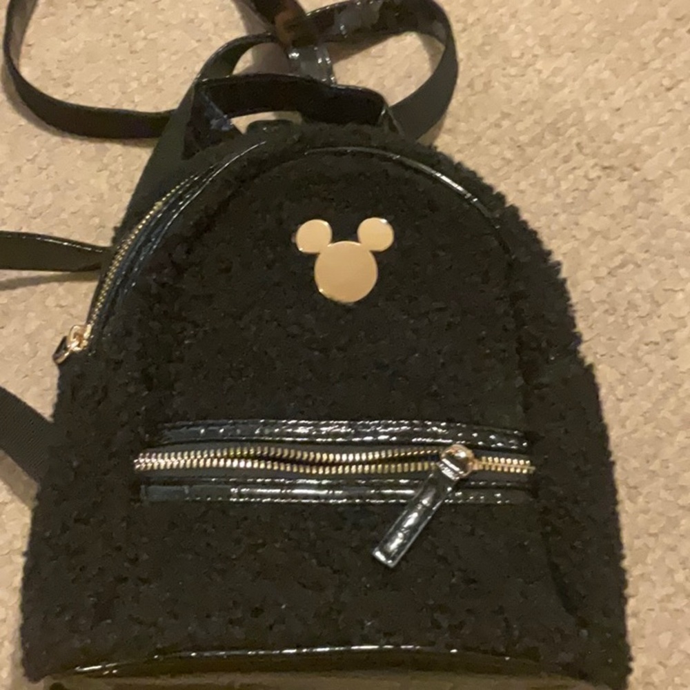 Mickey Mouse Mini Backpack Sherpa Bioworld